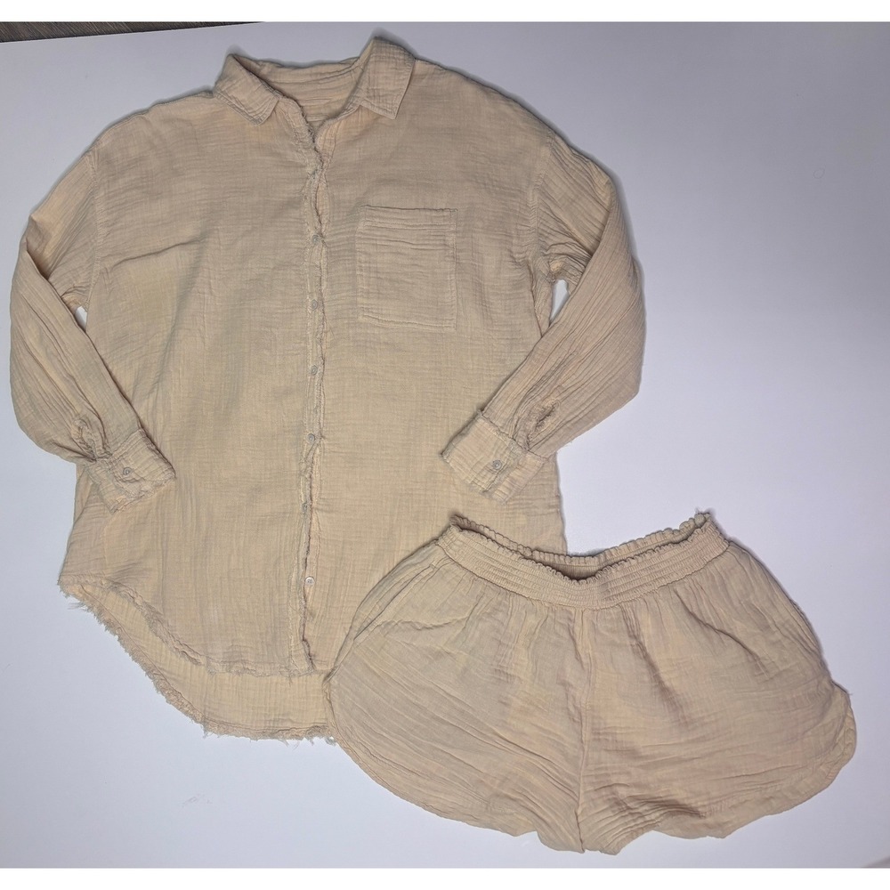 Aerie Women Beige Cotton Gauze 2 Piece Set Button Down Shirt and Shorts Small